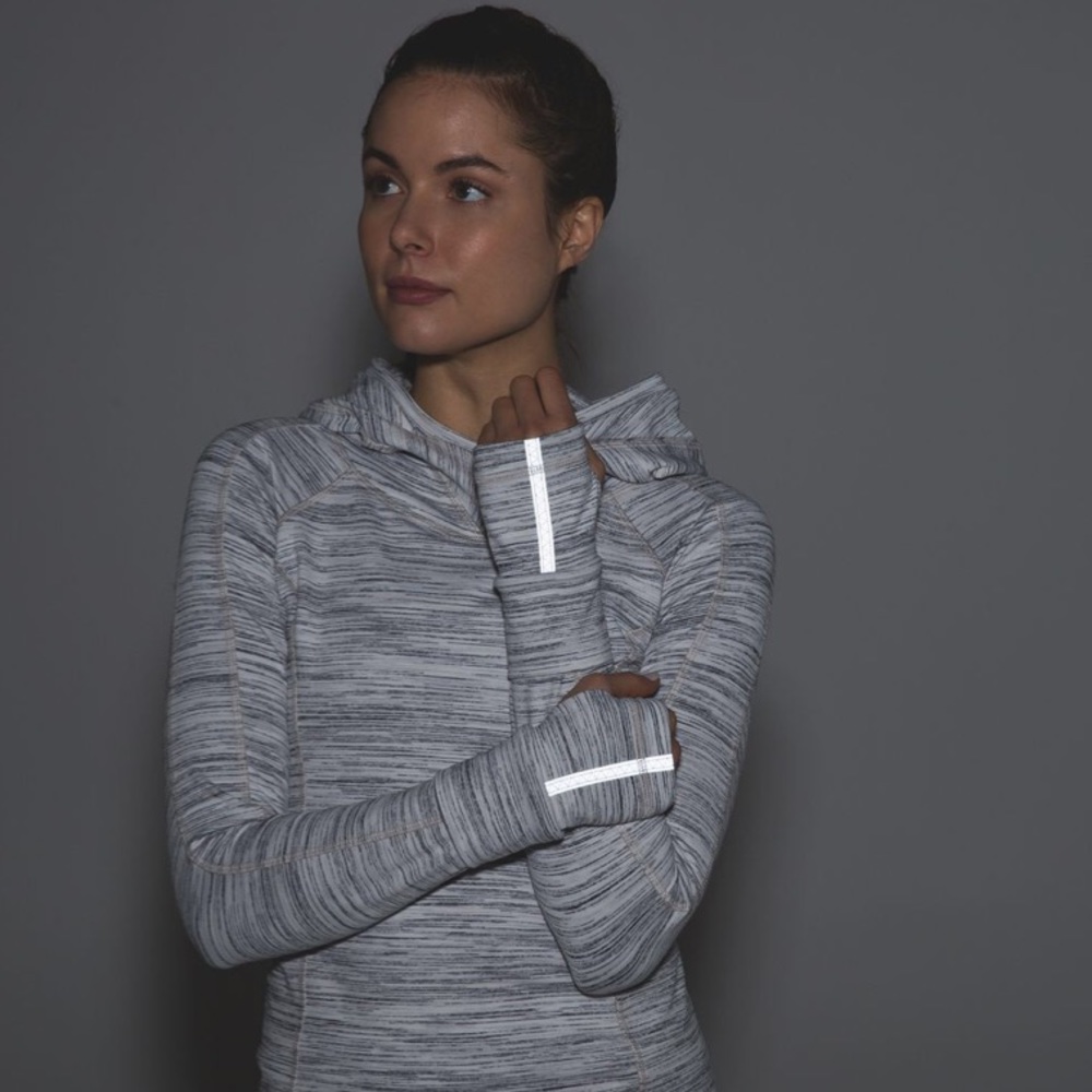 ❌❌SOLD❌❌Think fast hoodie 8